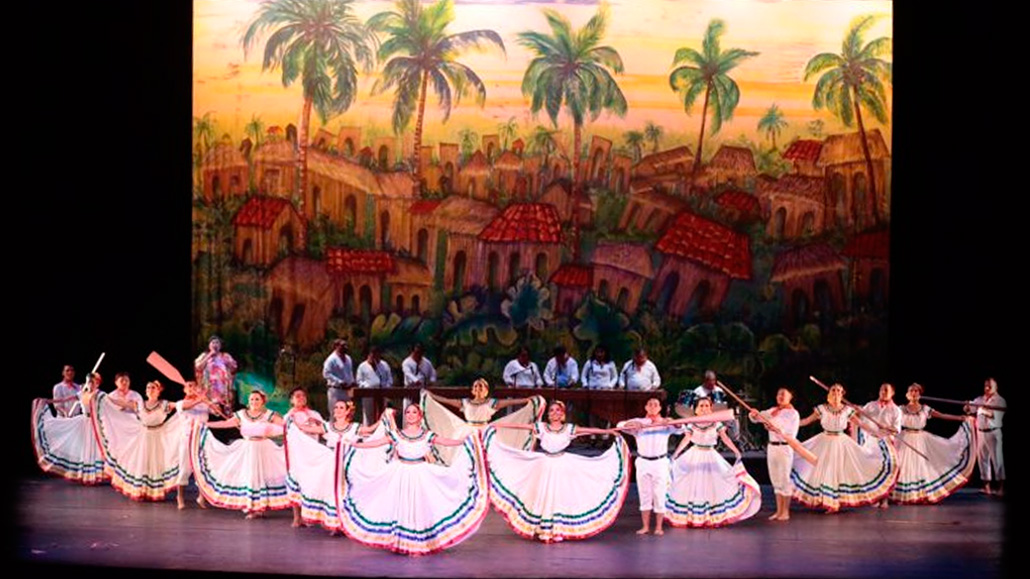 Tabasco, Raices y Tradiciones
